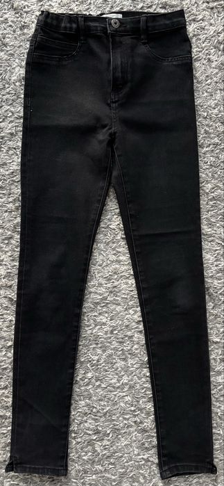 RESERVED 2 pary spodni Jeansy oraz Woskowane Stan BDB Rozmiar 164