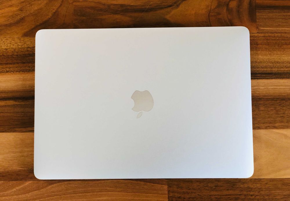 MacBook Pro 13-calowy 4-rdzeniowy PIERWSZY WŁAŚ. - STAN BARDZO ZADBANY