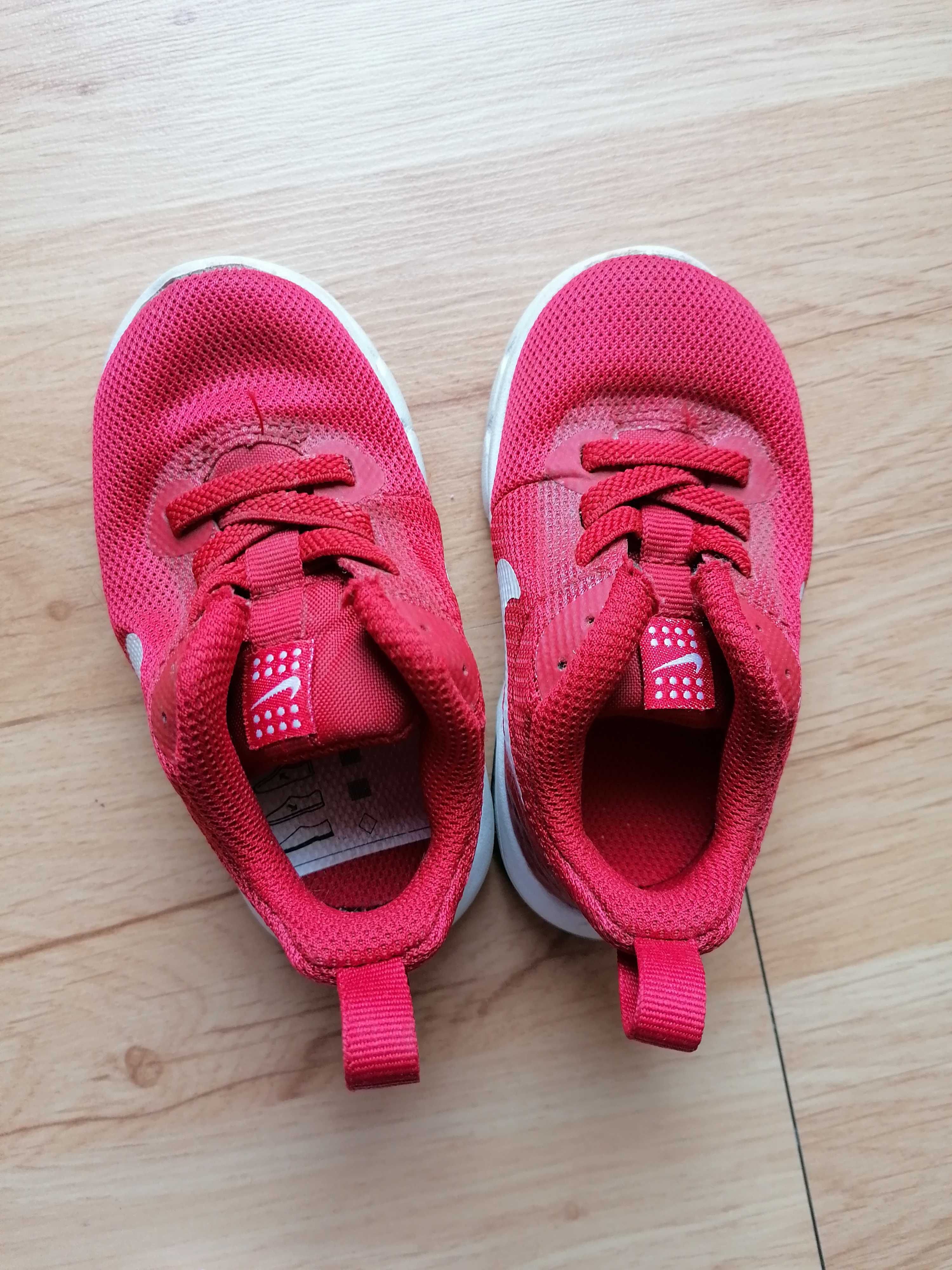 Buty nike air r. 21