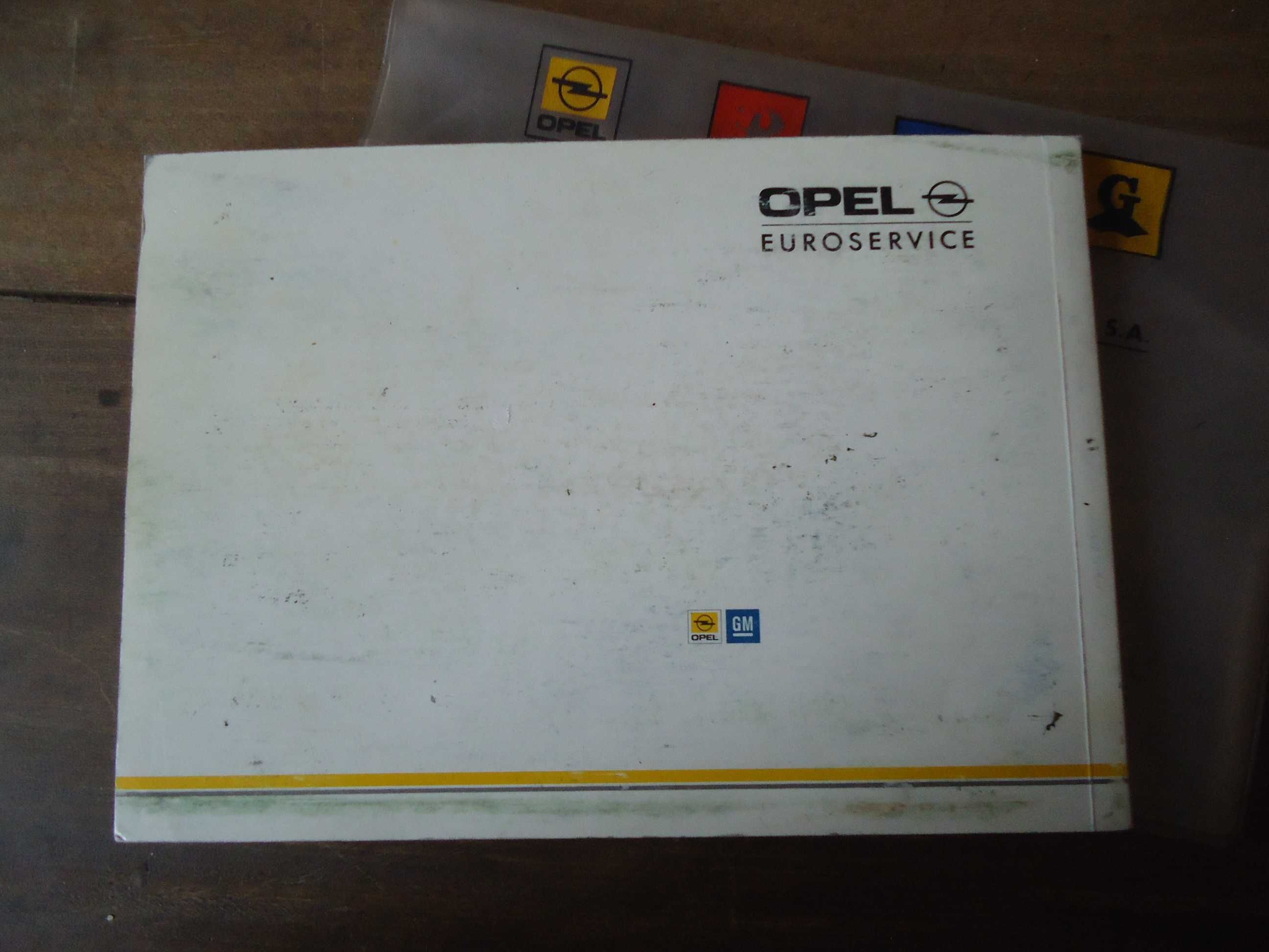 Manual de Opel Corsa A em Portugues com capa