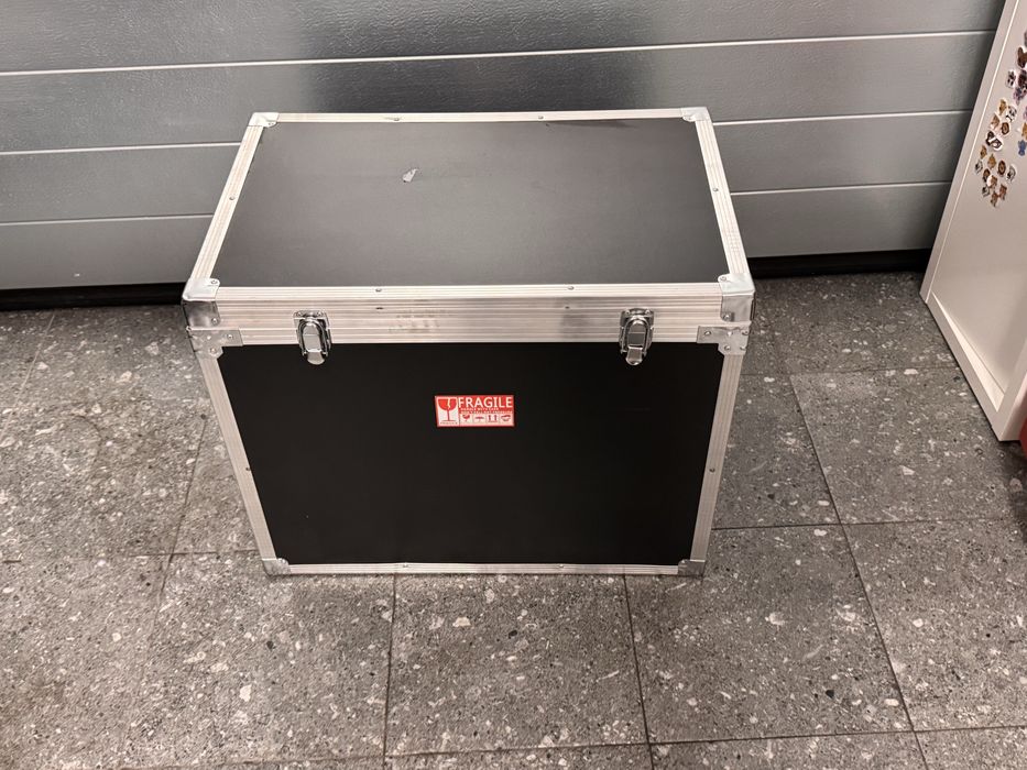 Kufer case walizka kufer transportowy