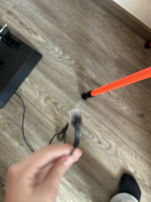 Volante Thrustmaster T150