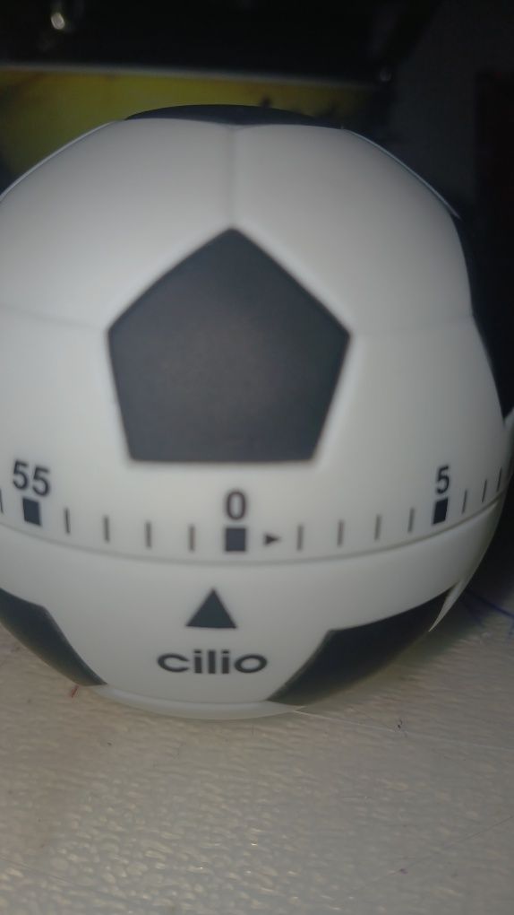 Timer piłka do nogi.