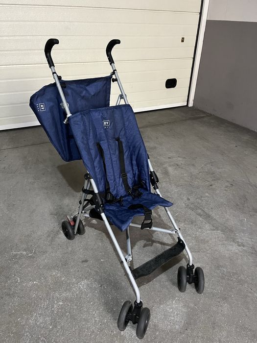 Carrinho de passeio para criança