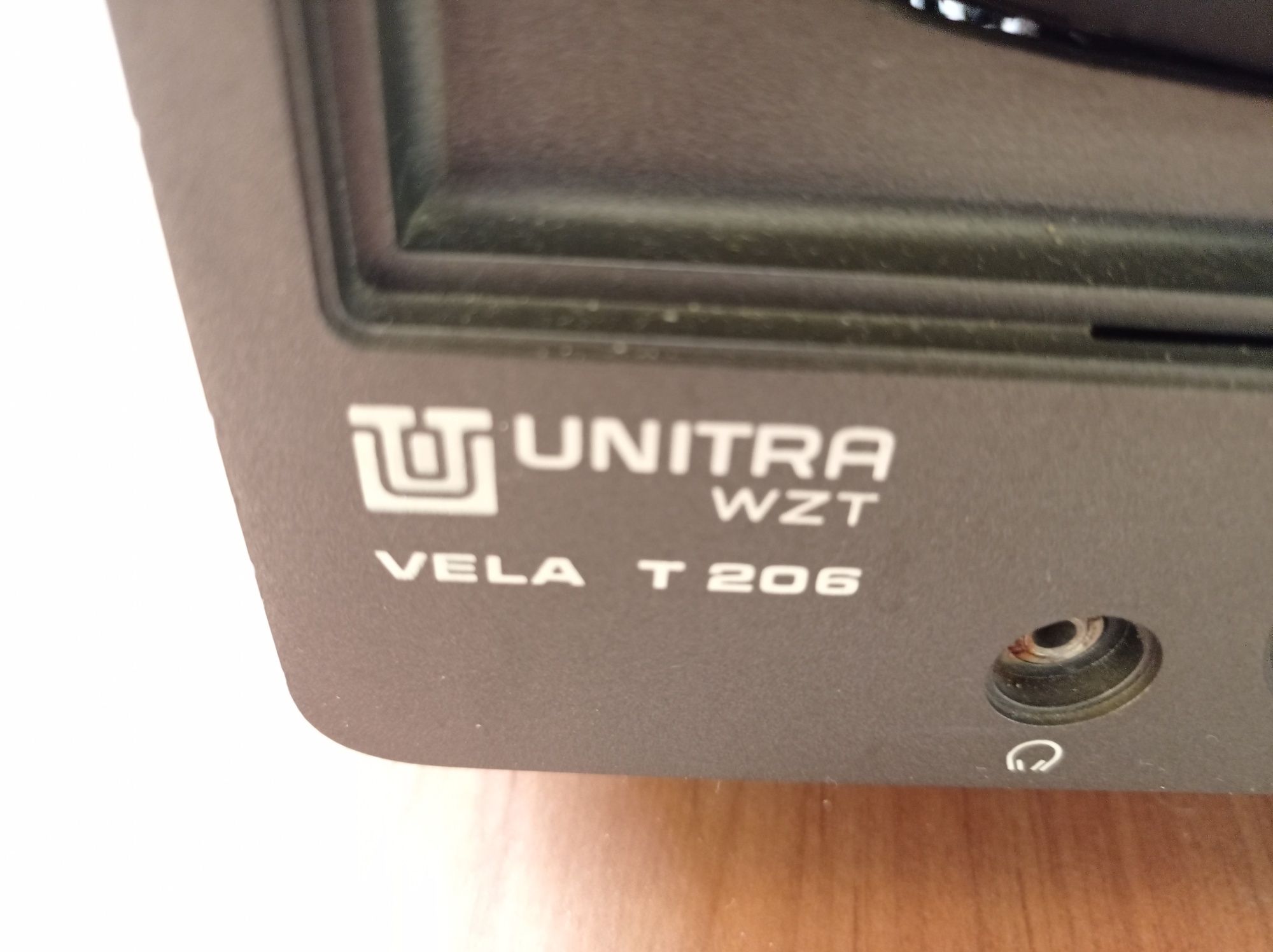 Telewizor UNITRA VELA T206