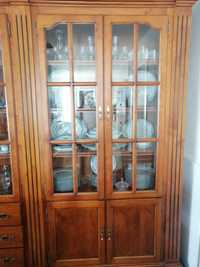 Vitrine, cristaleira em cerejeira