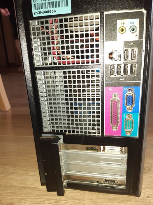 komputer stacjonarny dell optiplex win10 ssd wifi klawiatura mysz moni