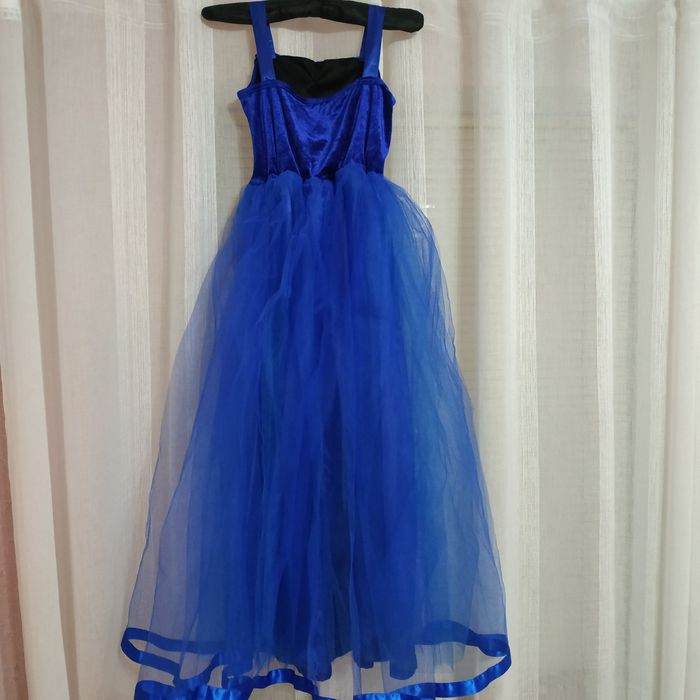 Нарядное платье, выпускное, бальное,синее,9-10