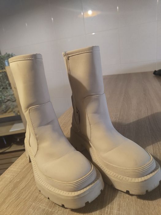 Botas tamanho 36