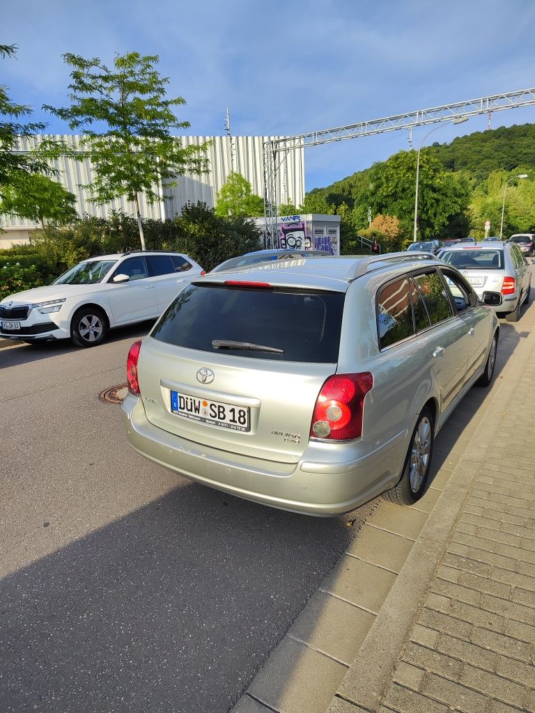 Toyota Avensis 2009  2.2 disel для військових