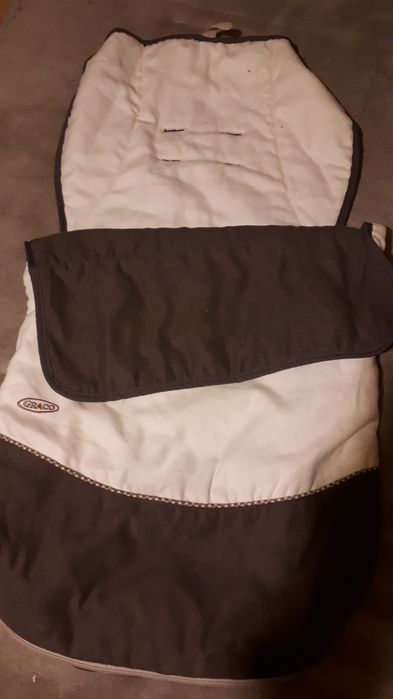 Śpiworek do wózka parasolki spacerówki