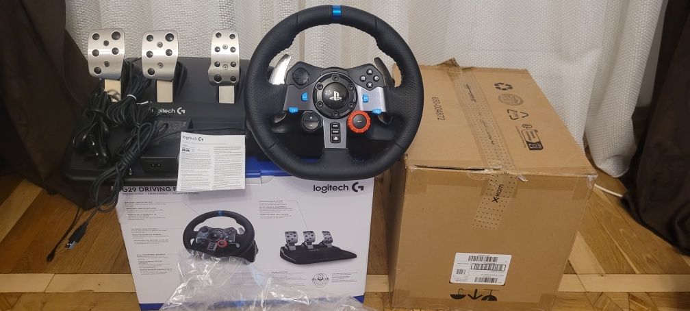 Комплект (кермо, педалі) Logitech G29 Driving Force Racing