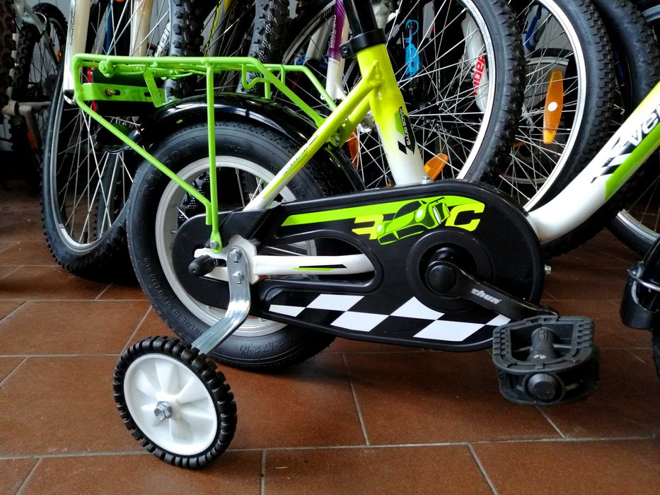 PIĘKNY VERMONT RACE BOYS Dziecięcy Koła 12" Koszyk Kółka boczne