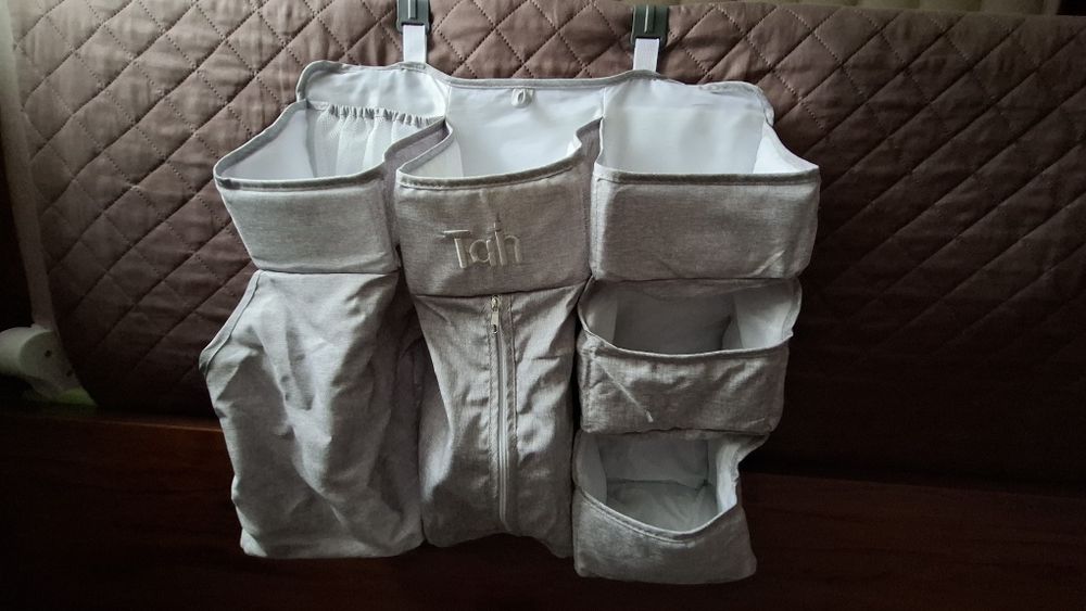 Organizer na łóżeczko