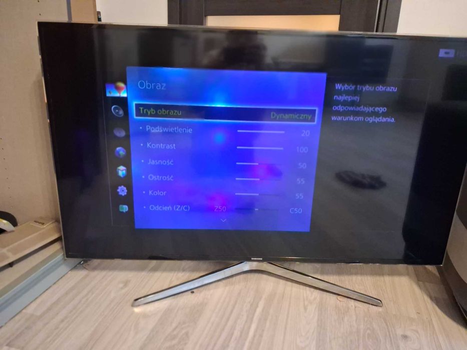 Telewizor Samsung 48 Cali , uszkodzony , plamki
