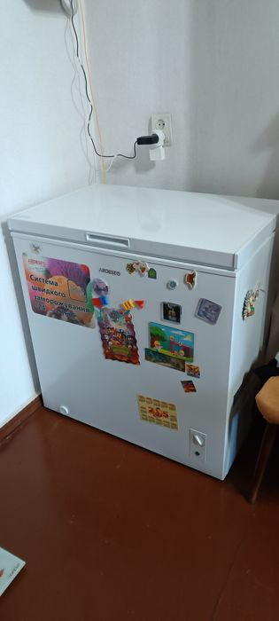 Продам морозильну камеру