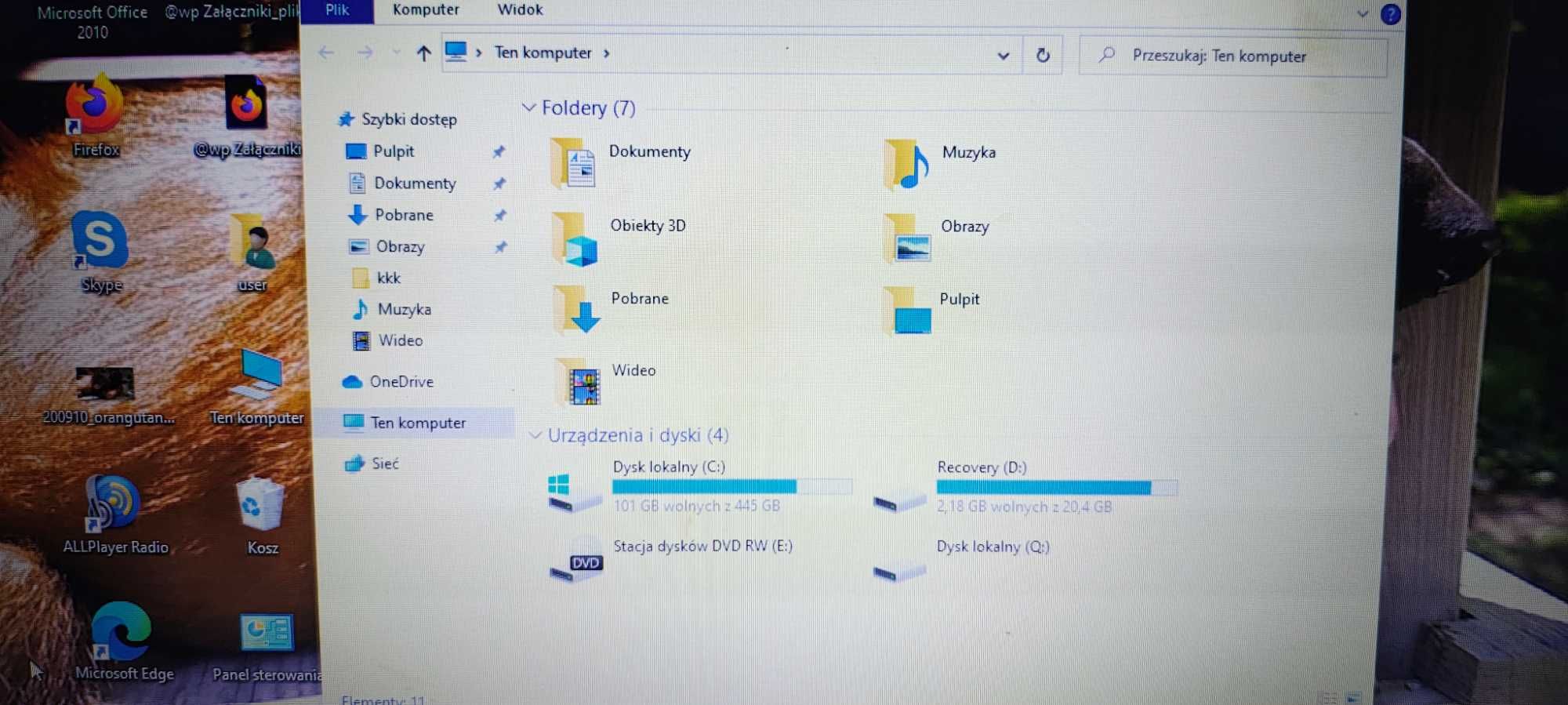 Laptop HP 650 z procesorem b970 4 GB ram działa czytaj opis.