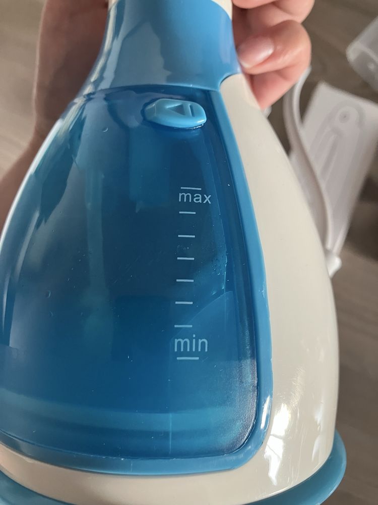 Mini prasowacz parowy parownica Steamaster + stojak