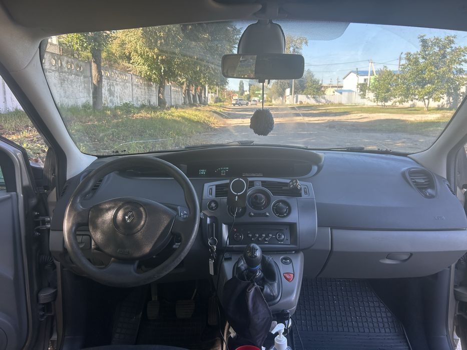 Продам Renault Scenic