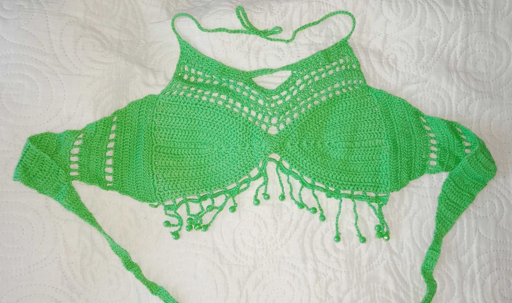 Top plażowy na szydełku