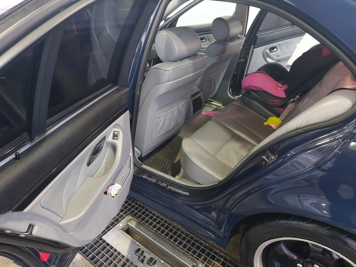 BMW E39 520i GPL