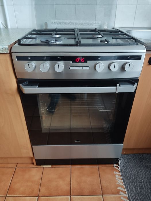 Kuchenka gazowo-elektryczna Amica