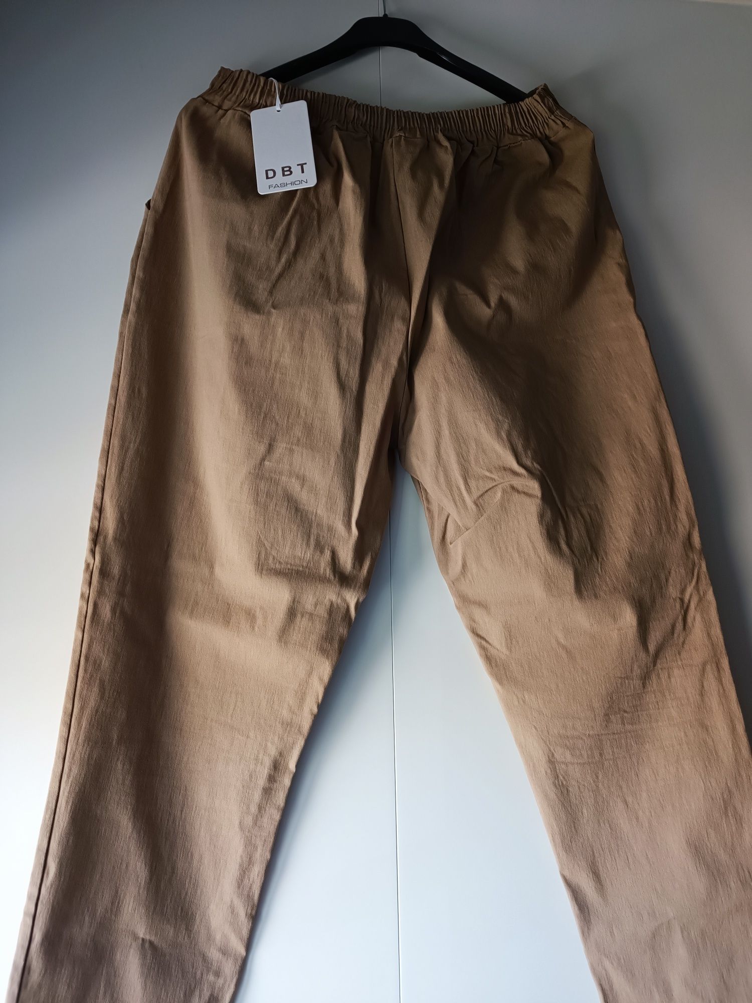 Calça mulher com elasticidade