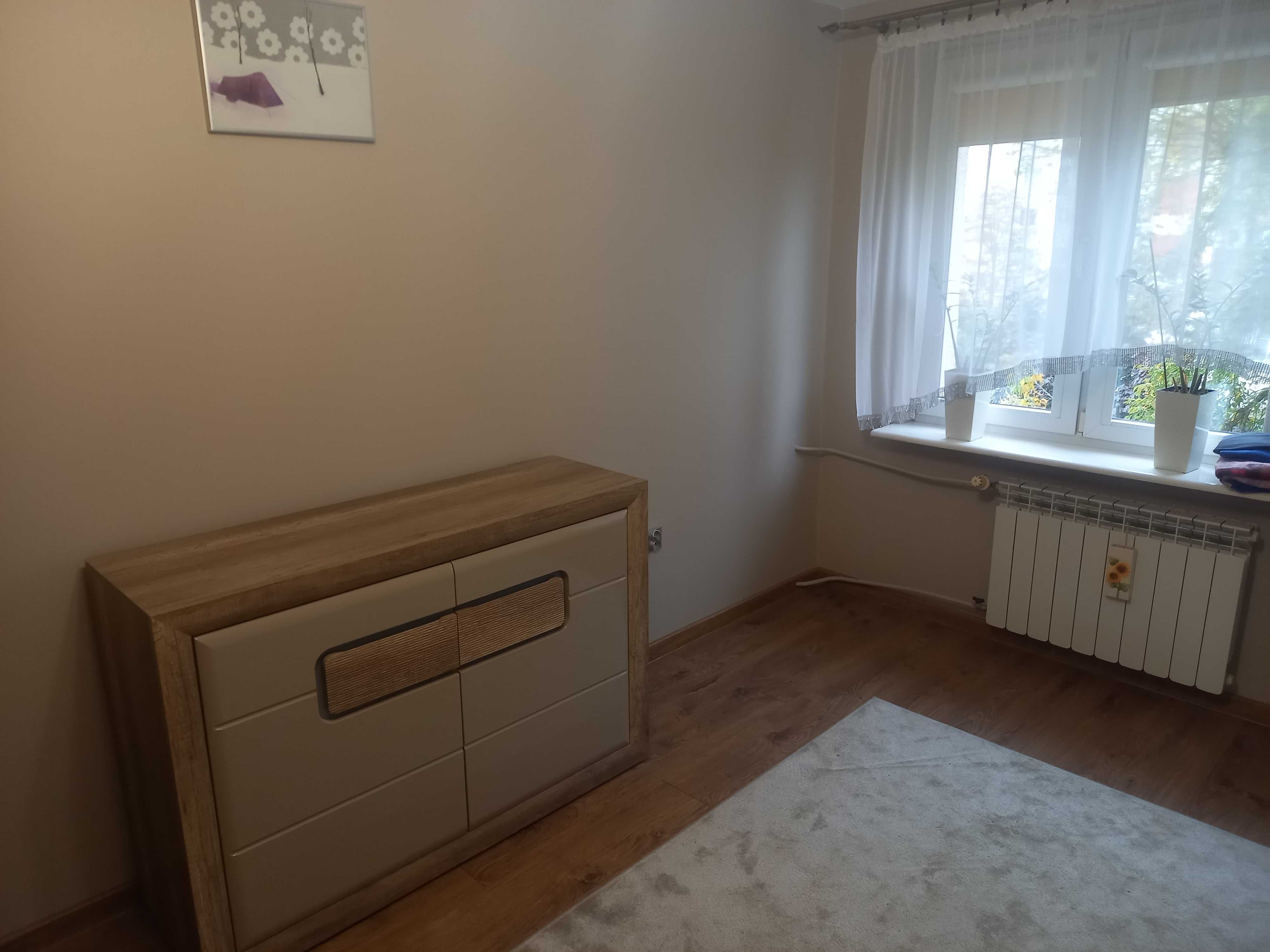 Wynajem w centrum miasta Oś.Skarpa 2 pokoje- 48 m2 OD 31.07.2025 ŁADNE