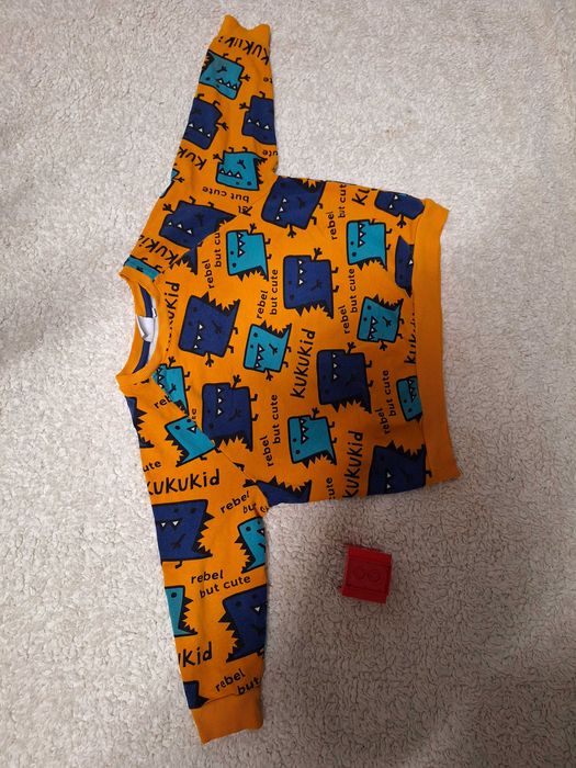 Dres dla dzieci w stworki- designed by kukukid