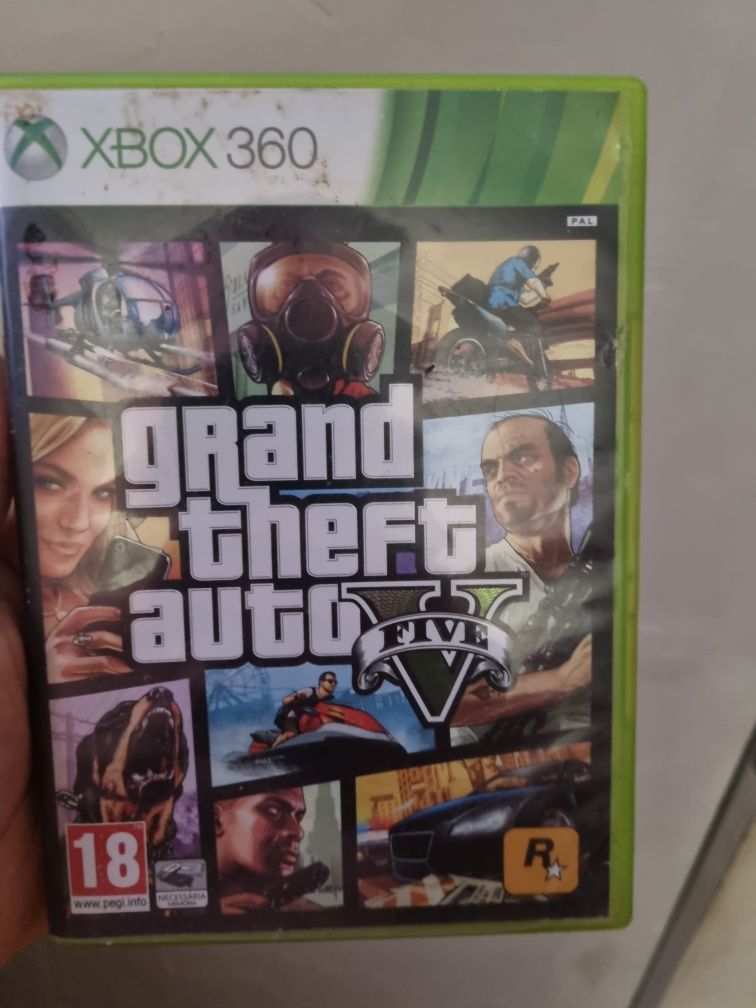 Vendo Xbox 360 cm GTA V