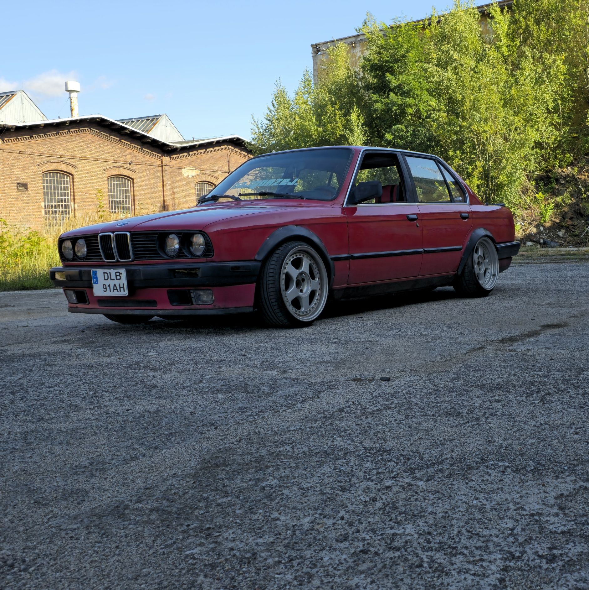 BMW e30 318i m40b18