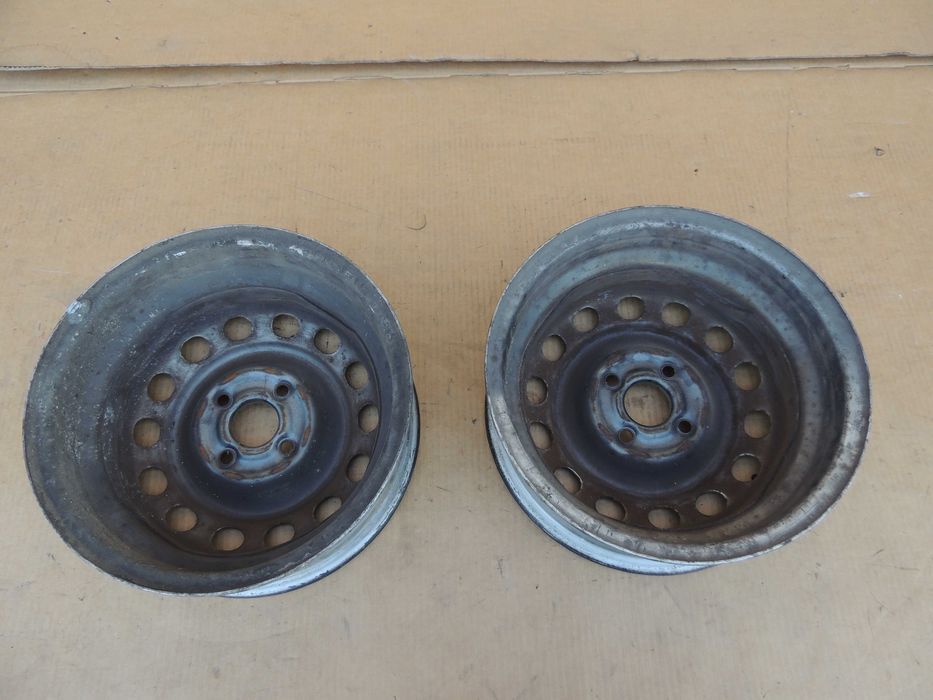 Felga felgi stalowe Toyota Corolla E11 E12 97,98-07 rozstaw 4x100  R14