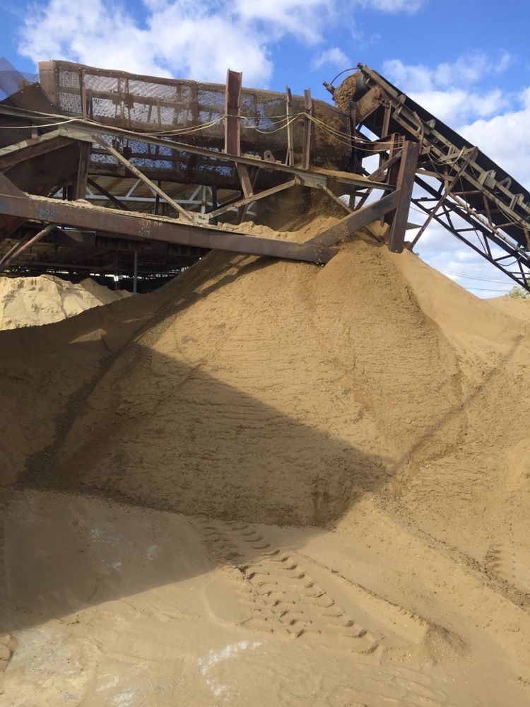 Доставка песка, щебня