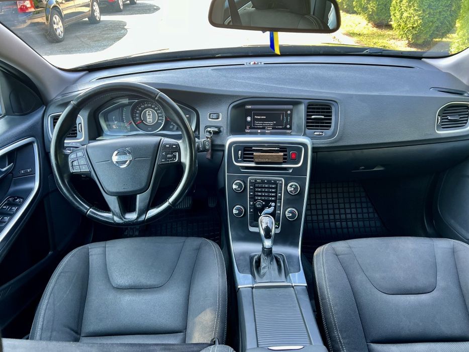 Продам Volvo v60