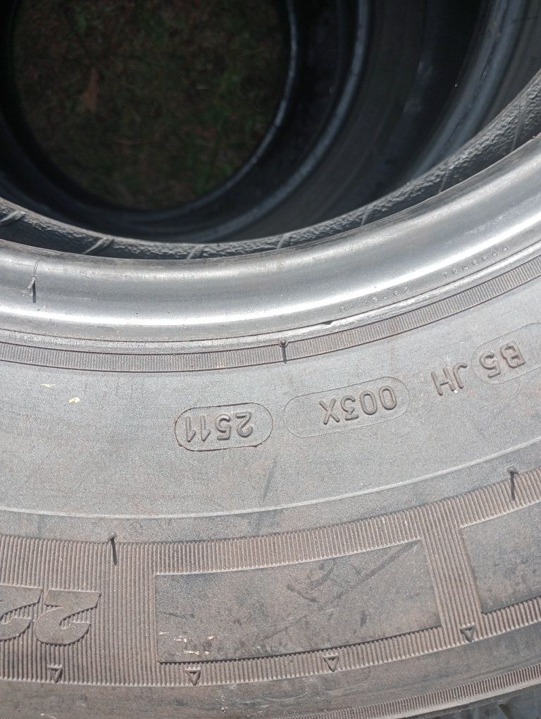 225.75.16 c Michelin Agilis jedna sztuka pojedyncza
