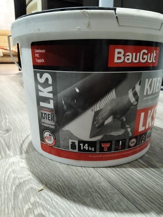 Клей для леноліума і ковраліну