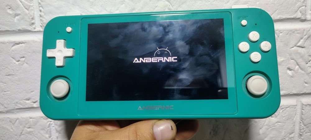 консоль Anbernic RG505 Grey

5 150 грн.