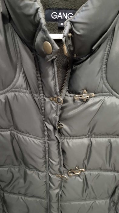 Blusão verde azeitona