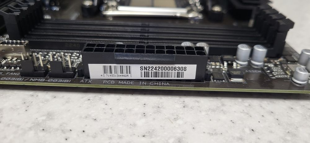 Материнська плата Gigabyte B650M DS3H (sAM5, AMD B650, PCI-Ex16)