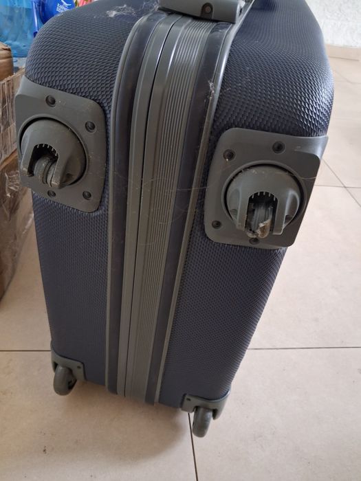 Чемодан, дорожная сумка