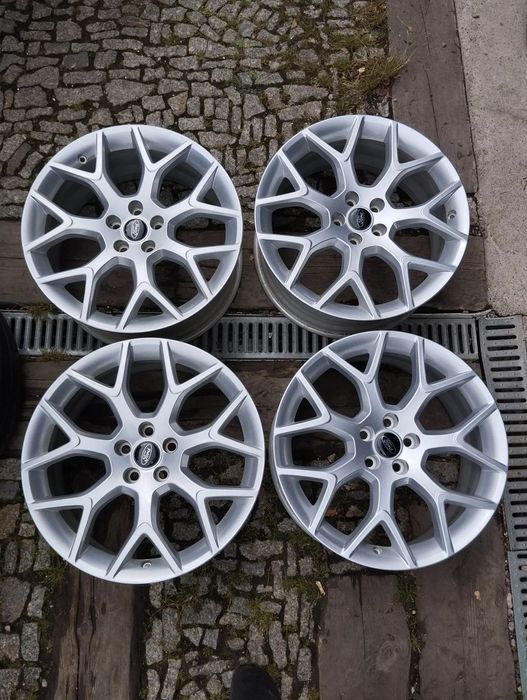 JAGUAR FORD 5X108 19 8,5J ET49