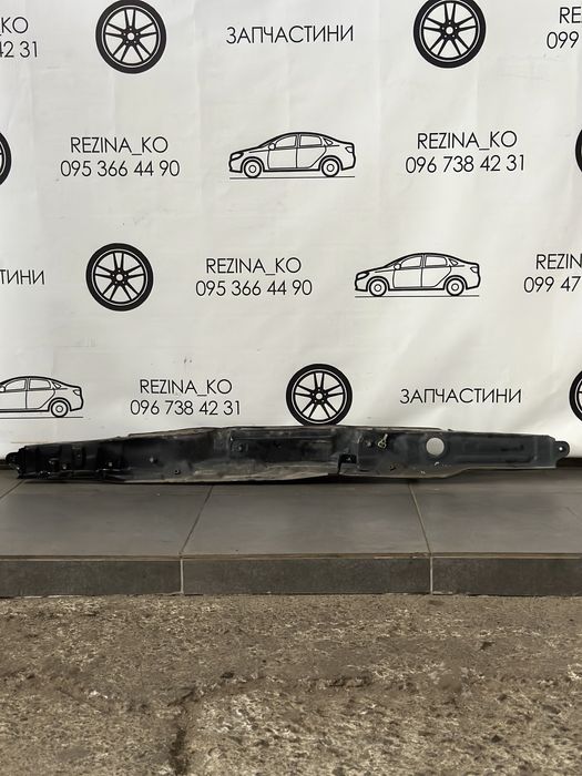 Верхня панель радіаторів Mitsubishi L200 2.5 D-ID 4D56U 2006-2014 р.