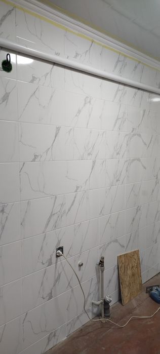 Плитка глянцева нова