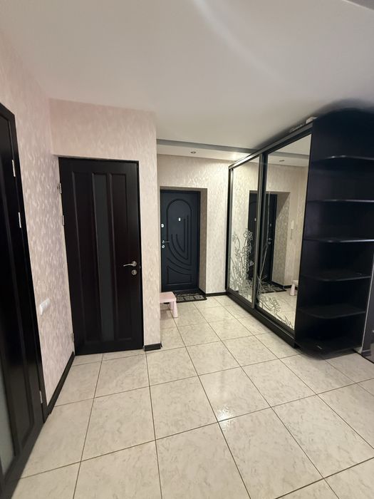 Продаж 2 кімнатної квартири вул. Кравчука ЖК Фаворит