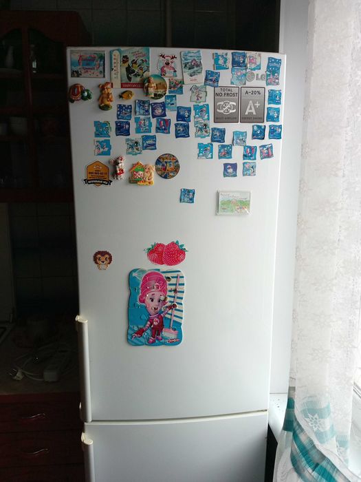 Холодильник двухкамерный LG No Frost 60 см.