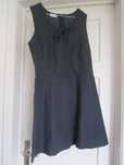 Vestido azul escuro Stefanel cintado evasé midi M Linho e algodão