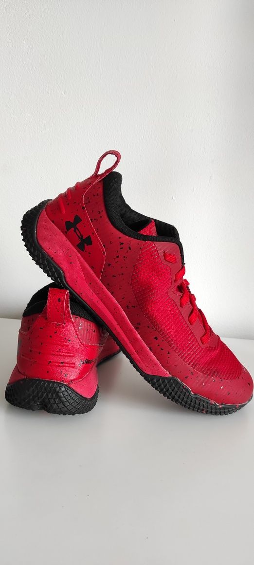Under Armour rozmiar 40 (25 cm)