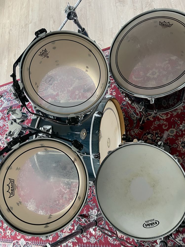 Ударна установка Tama Rockstar+підставки+тарілки