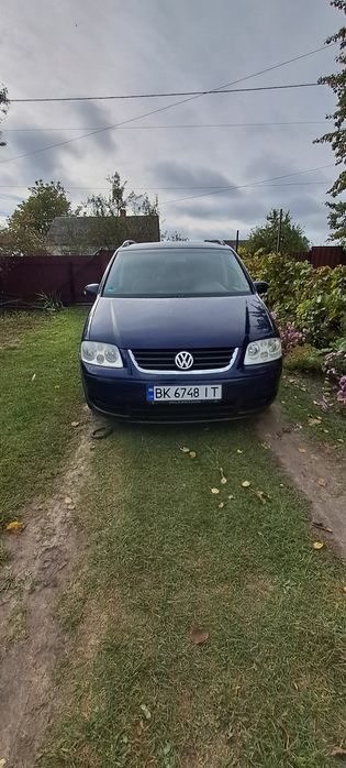 Фольцваген тоуран