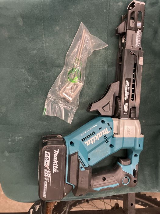 Makita DFR 551. Wkretarka do gipsu